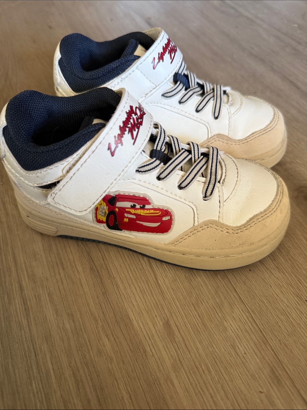 Zara White, Navy & Beige Kids Lightning McQueen Velcro Sneakers